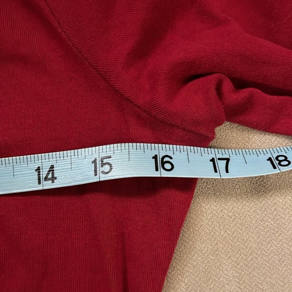 Victoria Secret Deep V Neck T-shirt - Picture 7 of 9